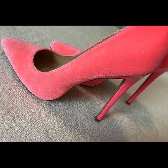 Shoe Republic LA Shoes - Brand New Super Gorgeous Heels By SHOE REPUBLIC LA - box 26